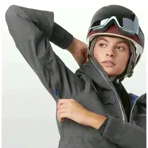 Outdoor Research
Blackpowder  II Insulated Jacket - Women's | Size XS - Picture 5 of 15